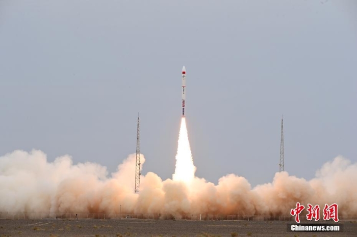 北京時間2023年8月10日12時03分，谷神星一號遙七運載火箭在我國酒泉衛星發射中心成功發射升空，將搭載的西光壹號01星等7顆衛星順利送入預定軌道，發射任務獲得圓滿成功。此次任務是谷神星一號運載火箭第7次飛行。汪江波 攝