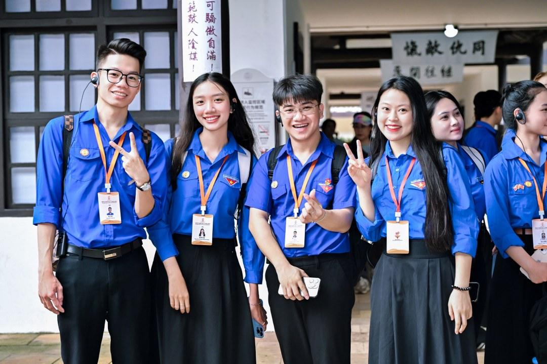200名來自越南胡志明共青團中央的青少年代表齊聚廣州開啟“紅色研學之旅”。